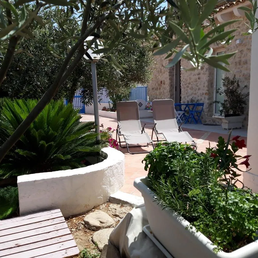 Casa Vacanze Brezza Di Gaffe Torre di Gaffe 0*,