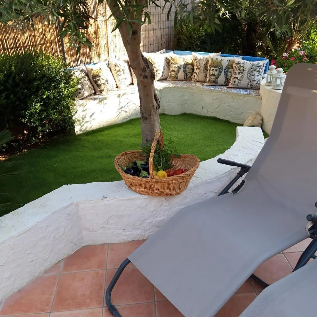 Casa Vacanze Brezza Di Gaffe Torre di Gaffe 0*,  Italië