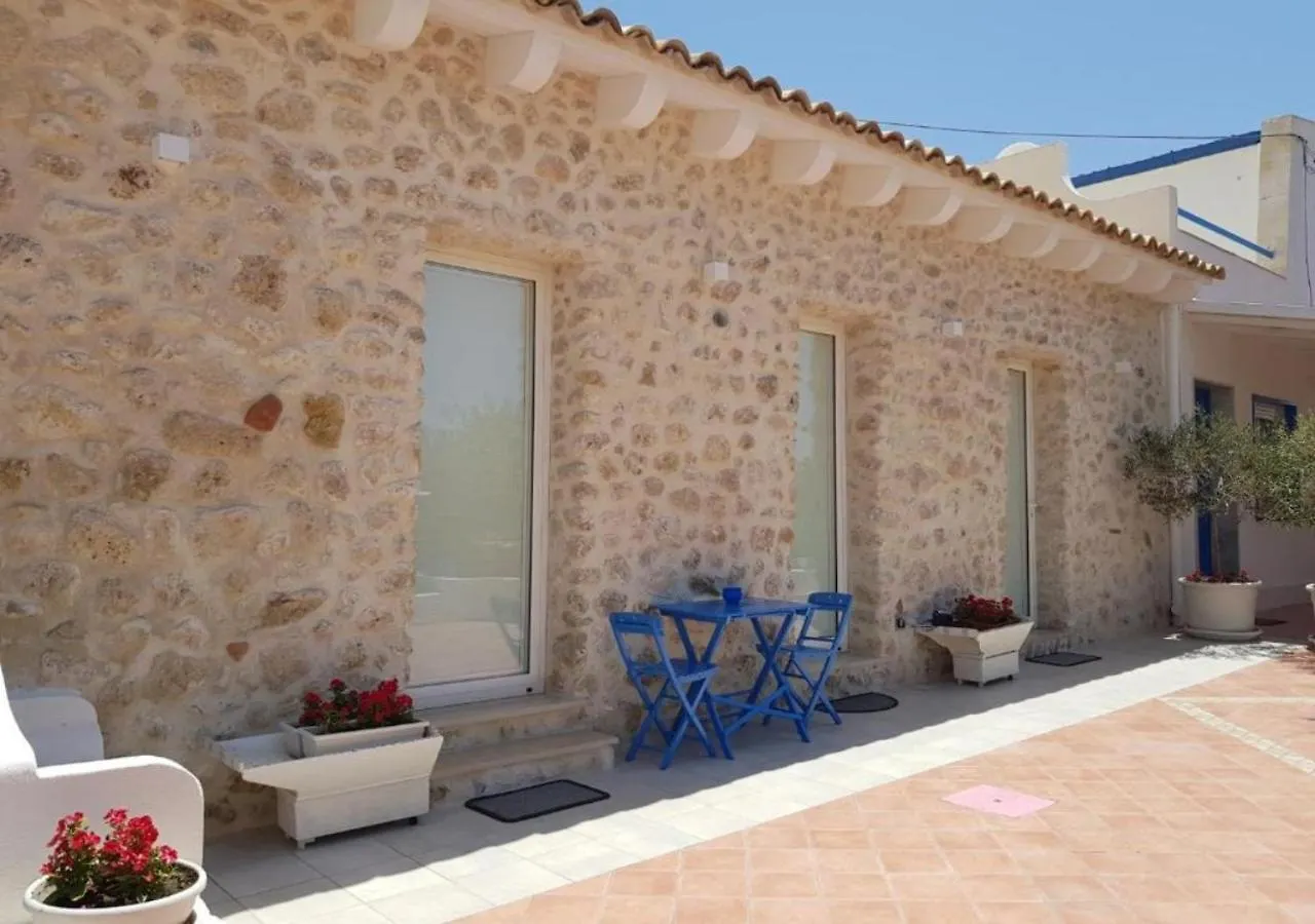 Bed & Breakfast Casa Vacanze Brezza Di Gaffe Torre di Gaffe