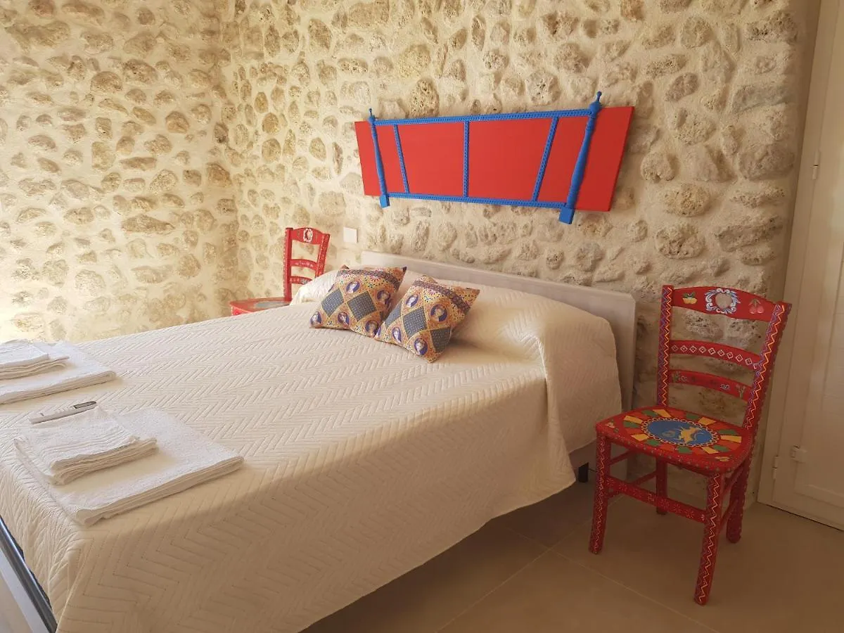 Casa Vacanze Brezza Di Gaffe Torre di Gaffe 0*,  Italy