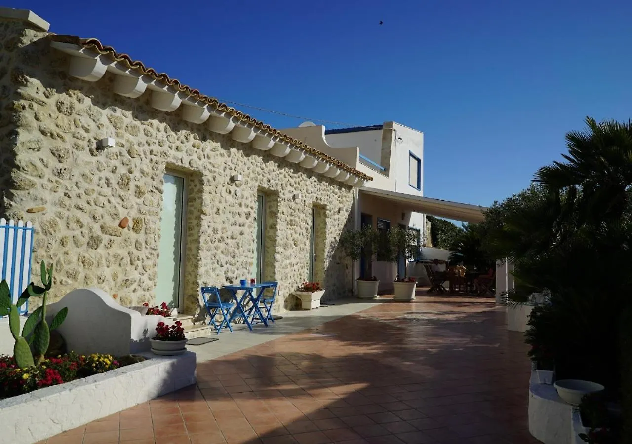 Bed & Breakfast Casa Vacanze Brezza Di Gaffe Torre di Gaffe